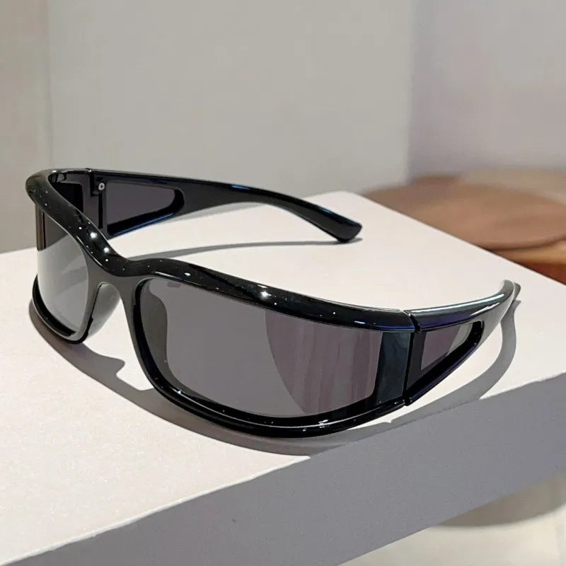Y2K Wrap Sunglasses 2025 — Sports Round Cycling Shades Anti-UV Windproof Trendy Gen-Z Eyewear — view 2 of sunglasses