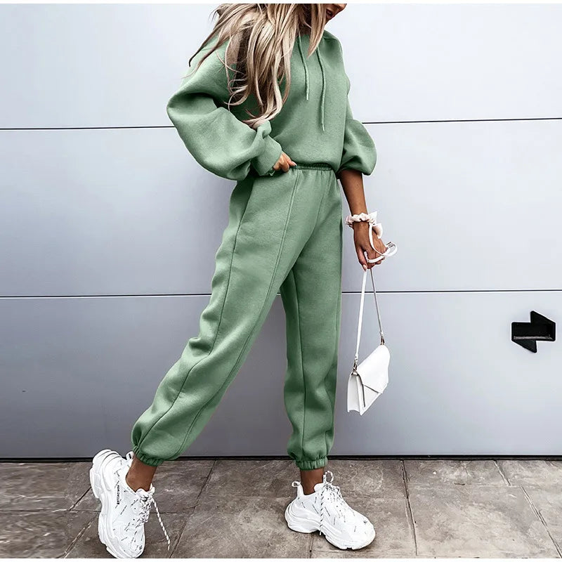 Oversized Fleece Tracksuit &mdash; Women&rsquo;s Winter 2-Piece Hooded Long-Sleeve Lady Suit — view 9 of tracksuits