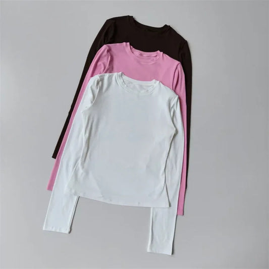 Women's Activewear Seamless Long-Sleeve Sports Top — Slim-Fit Yoga Workout Shirt — view 1 of women's activewear