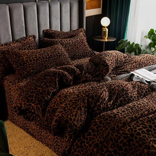 Coral Fleece Four-Piece Set Winter Thicken Thermal Double-Sided Flannel Bed Sheet Leopard Quilt Cover Milk Fiber Bedding