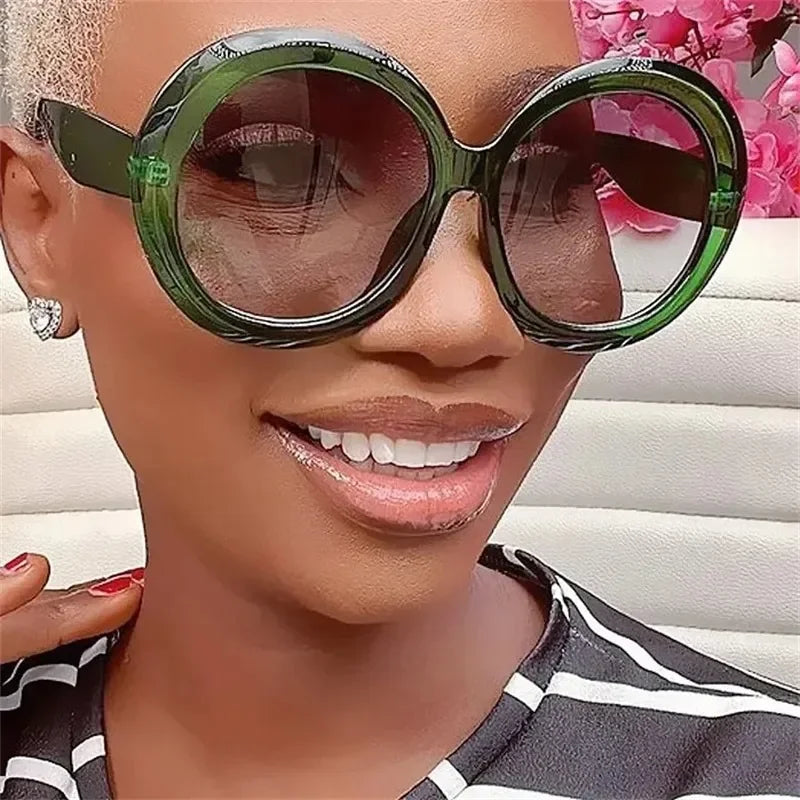 Oversized Round Sunglasses — Women's Gradient UV400 Retro Sun Glasses — view 2 of sunglasses
