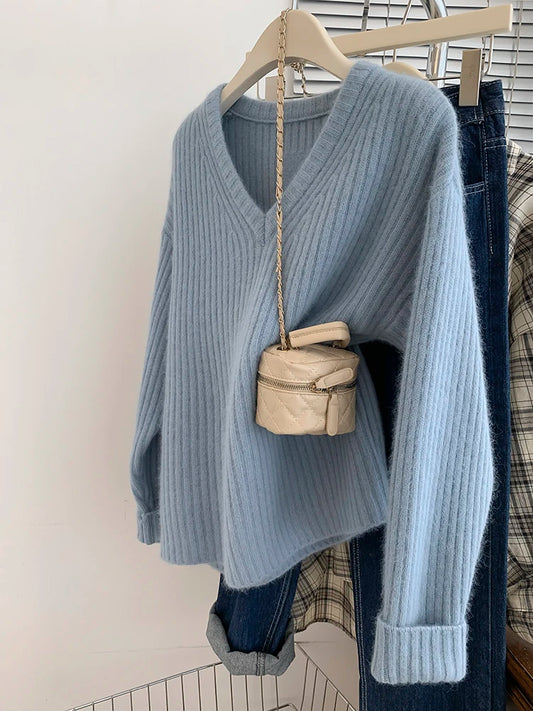 Gentle Blue Knit Sweater Women's Fashion V-neck Sweater Lazy Style Loose-fit Knitted Top Autumn/Winter New