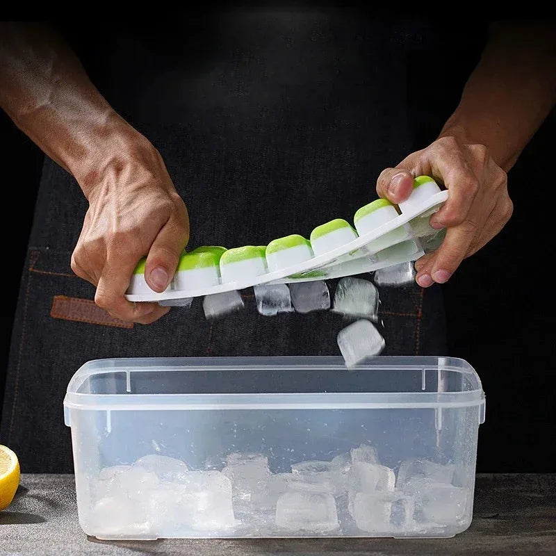 Silicone 14-cube square ice tray with lid for easy release — view 3
