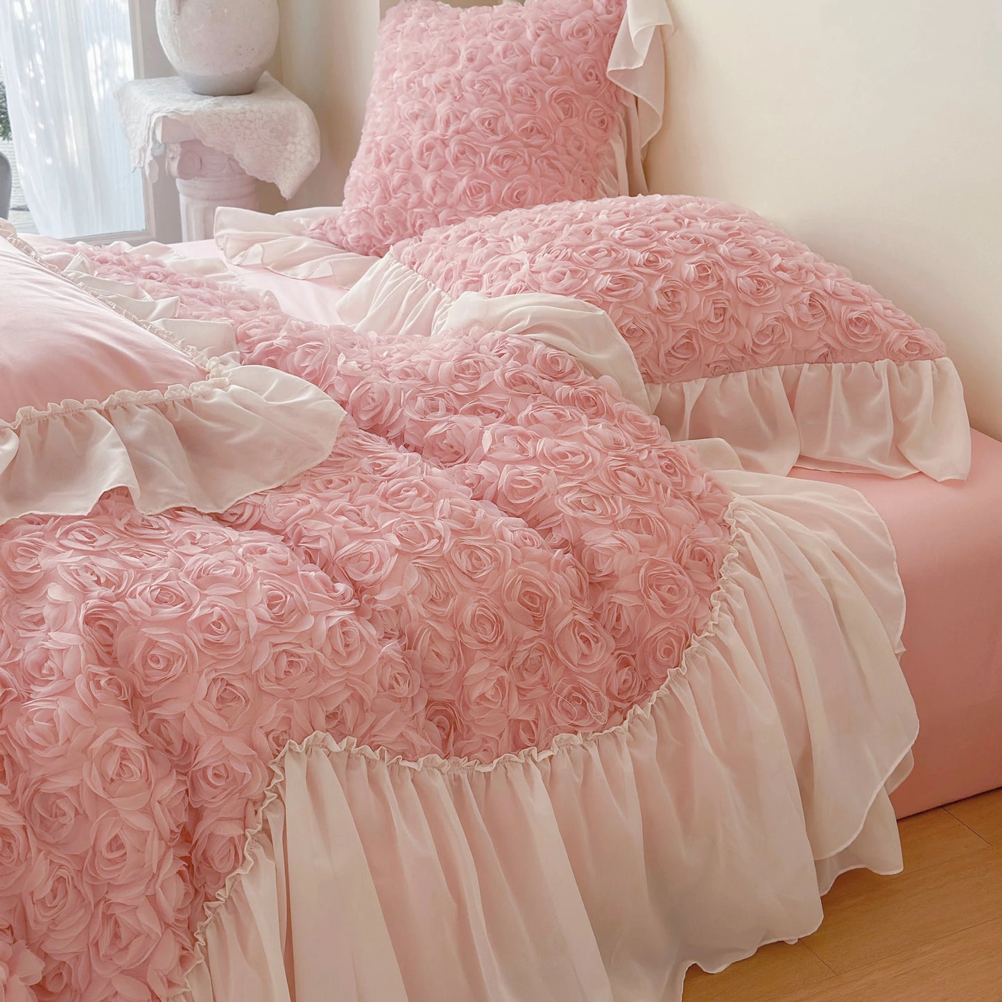 Princess Cotton Bedding Set, 3D Rose Duvet Cover Sets with Bed Skirts,Cream White Rose Design Bedding 4pcs, Skin-friendly Fabric