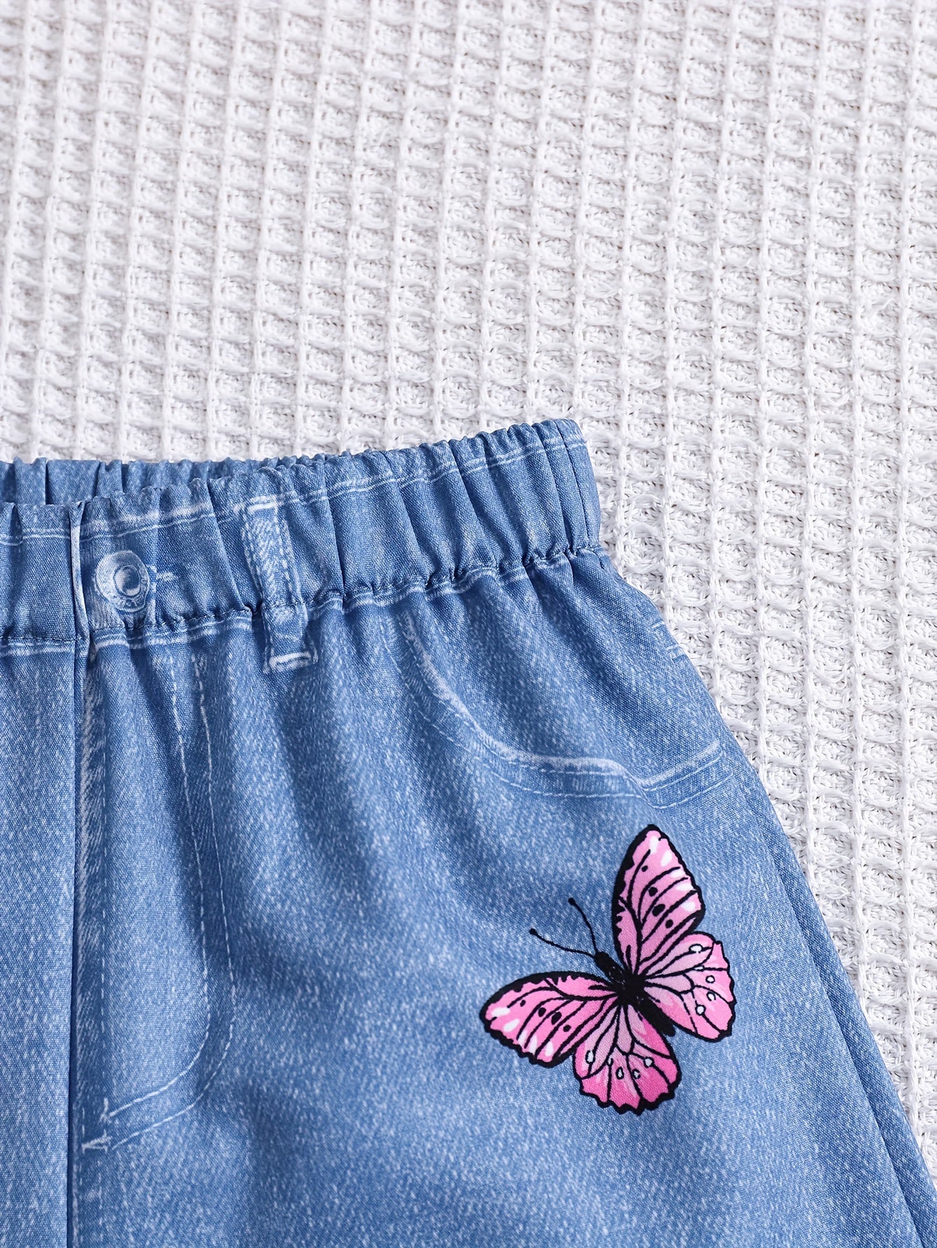 Girls Stylish Butterfly Graphic Shorts - Durable Imitation Denim Print for Summer Adventures - Perfect Gift Idea