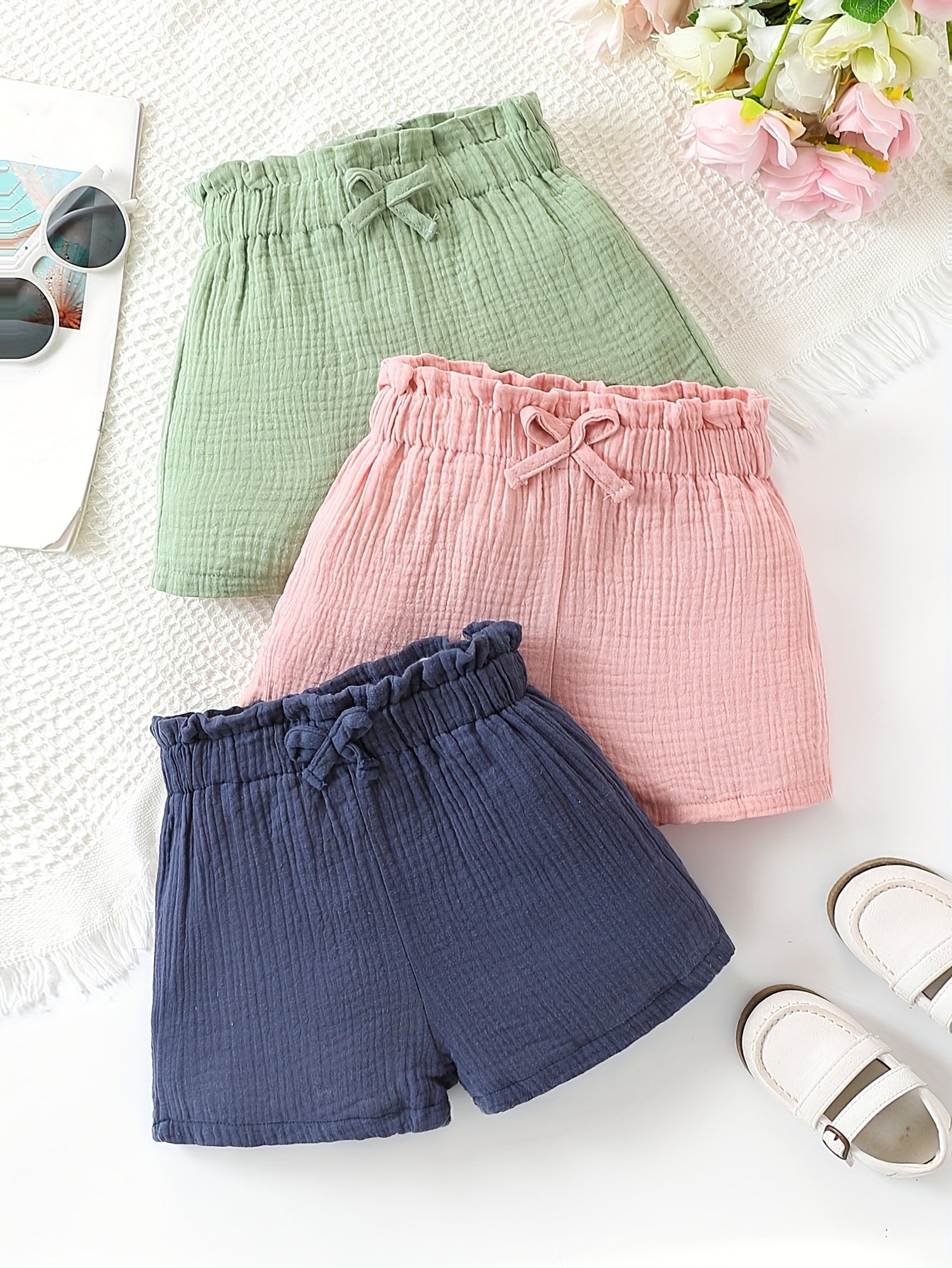 3pcs Girls’ Muslin Bow Decor Shorts – Soft, Breathable, 100% Cotton Summer Outfit