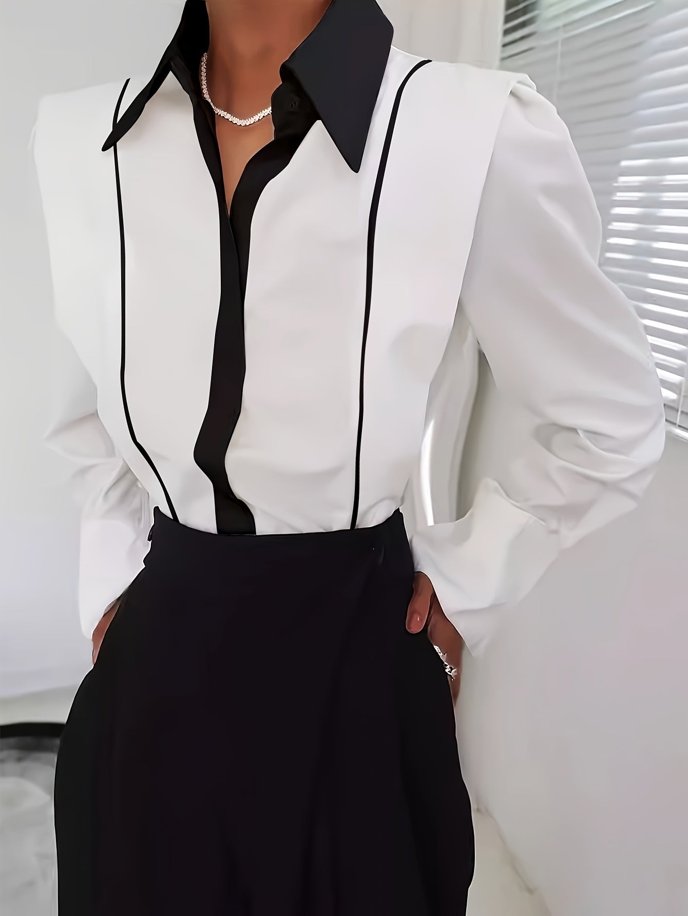 Elegant Women's Long Sleeve Shirt with Contrast Trim Button Front for Spring & Fall, Classic Style Clothing