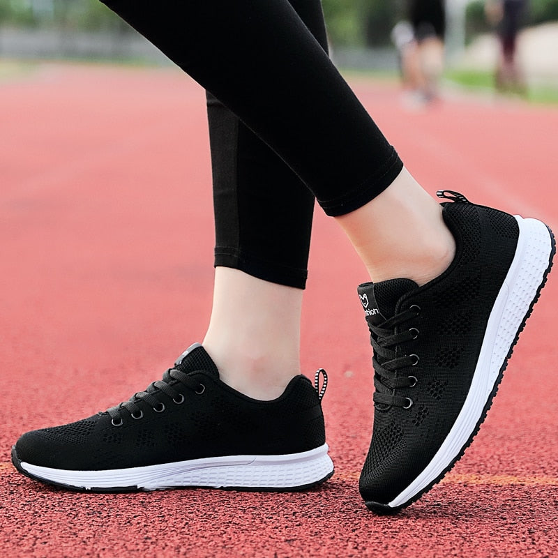 Women's Sport Shoes Female Brand Sneakers Woman Running Shoes Breathable Antislip Light Flats Eur 35-42 zapatos