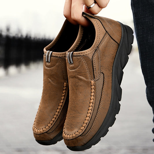 Men Casual Shoes Loafers Sneakers 2021 New Fashion