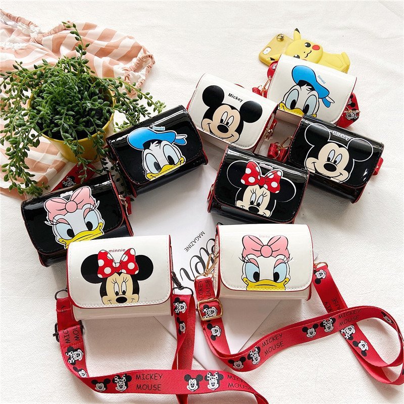 Disney Women&#39;s Bag Mickey Mouse Cartoon Pictures Shoulder Bags